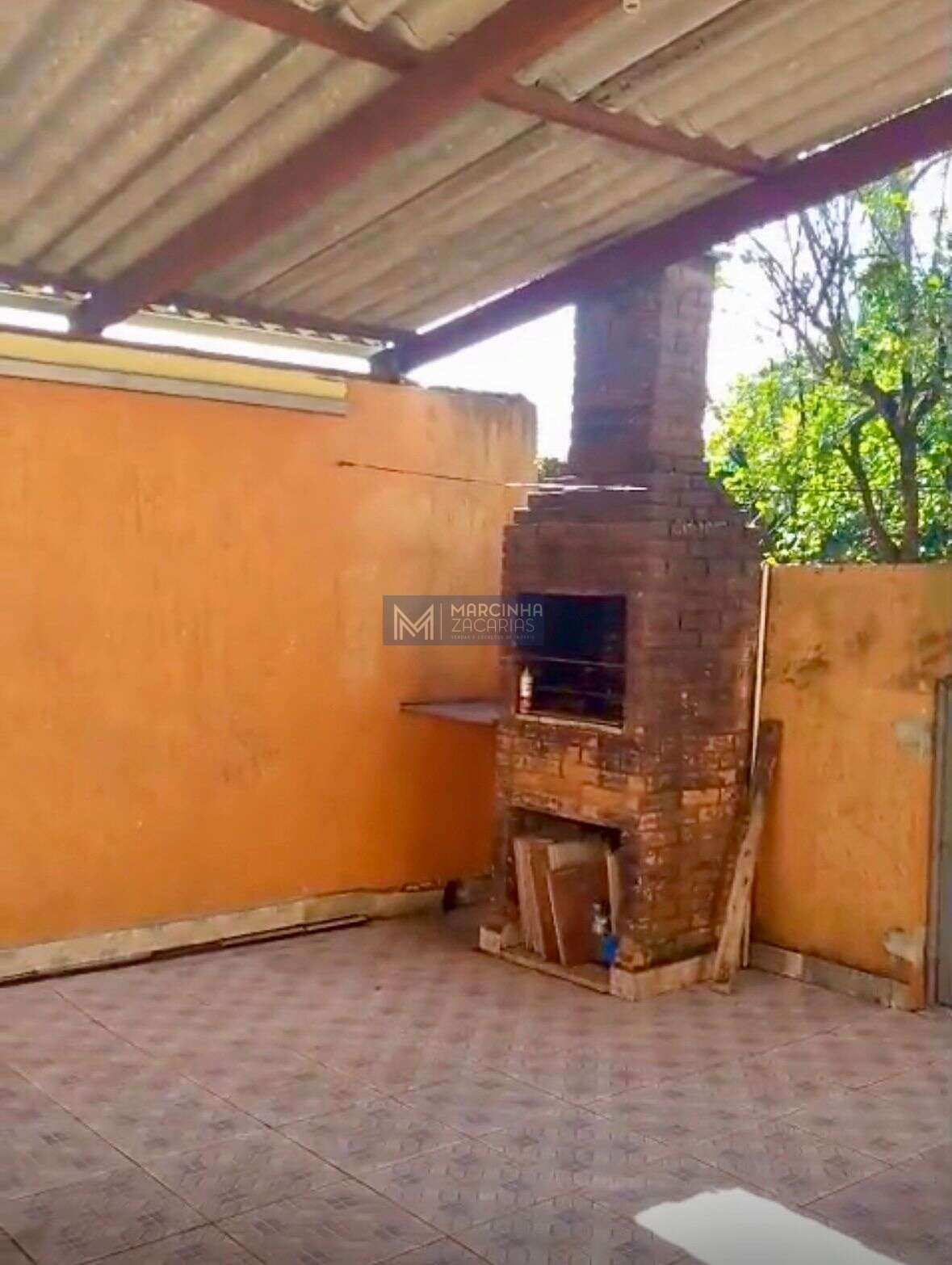 Casa com edícula a venda em São José dos Campos/SP - Marcinha Zacarias